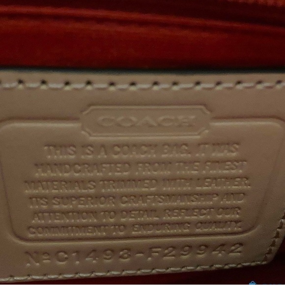 COACH SIGNATURE STRIPE DEMI CROSSBODY. style: F29942. - Picture 8 of 9